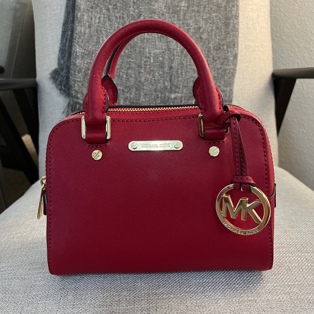 Michael Kors jet set travel red saffiano leather purse